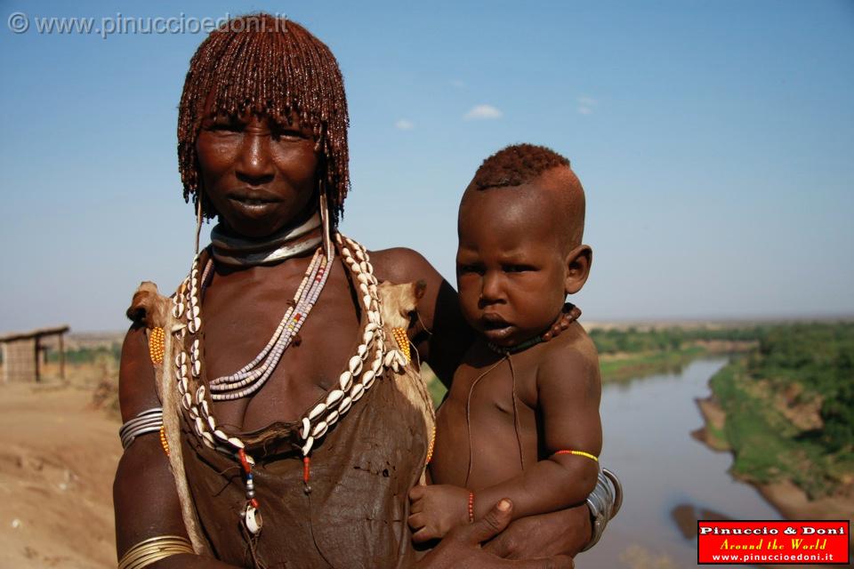 Ethiopia - Kortcho - Tribu etnia Karo - 07.jpg